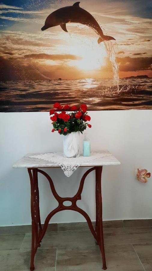 Apartment Pinoapplosinj Veli Losinj Bagian luar foto
